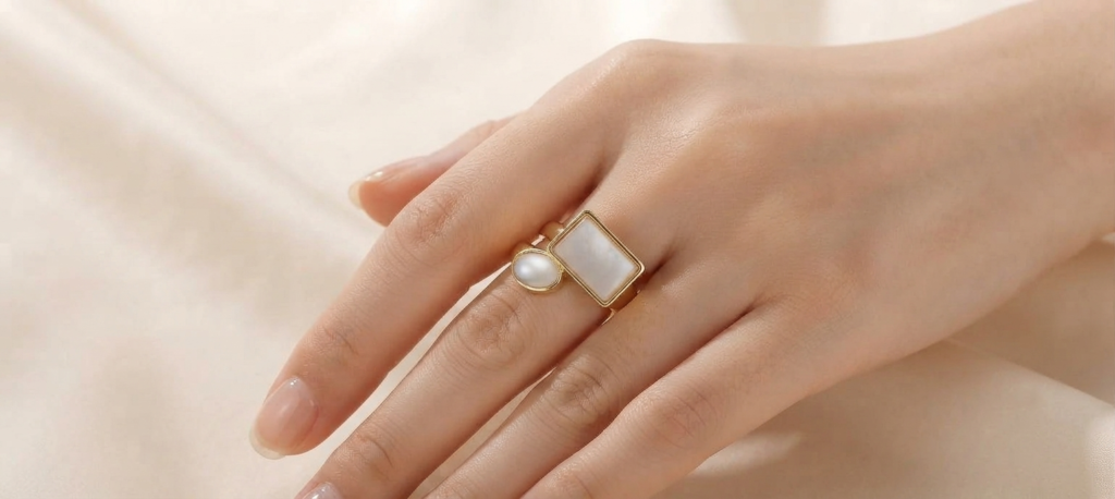 Korean Geometric Gold Ring